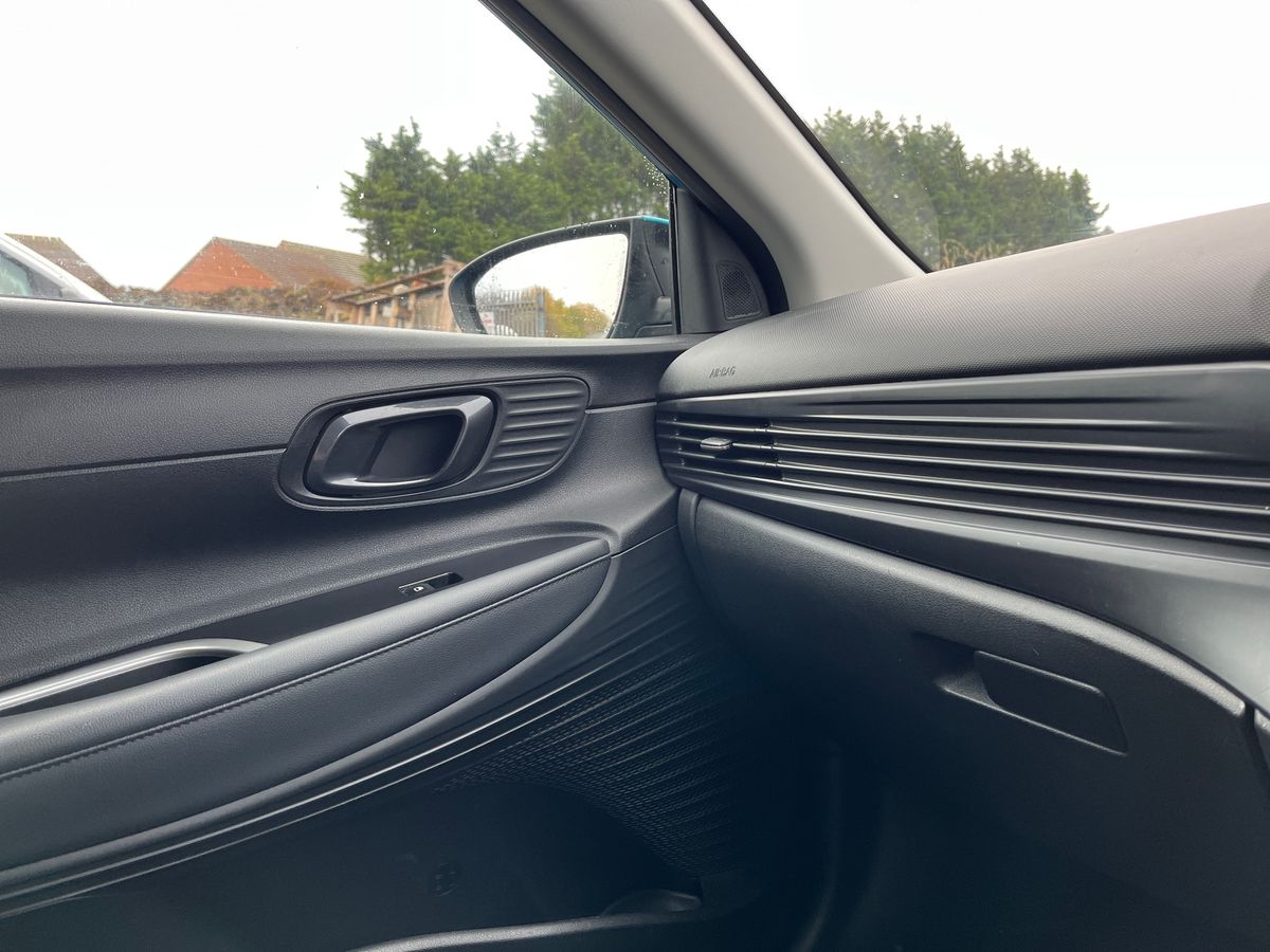 Used Hyundai BAYON 2023 for sale - 76892961: Photo 27