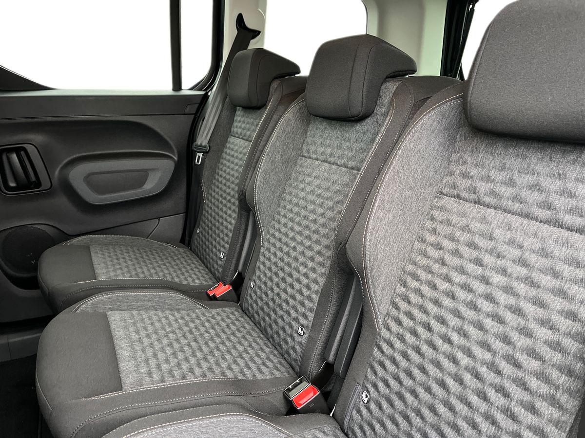 Used Peugeot e-Rifter 2024 for sale - 77107458: Photo 10