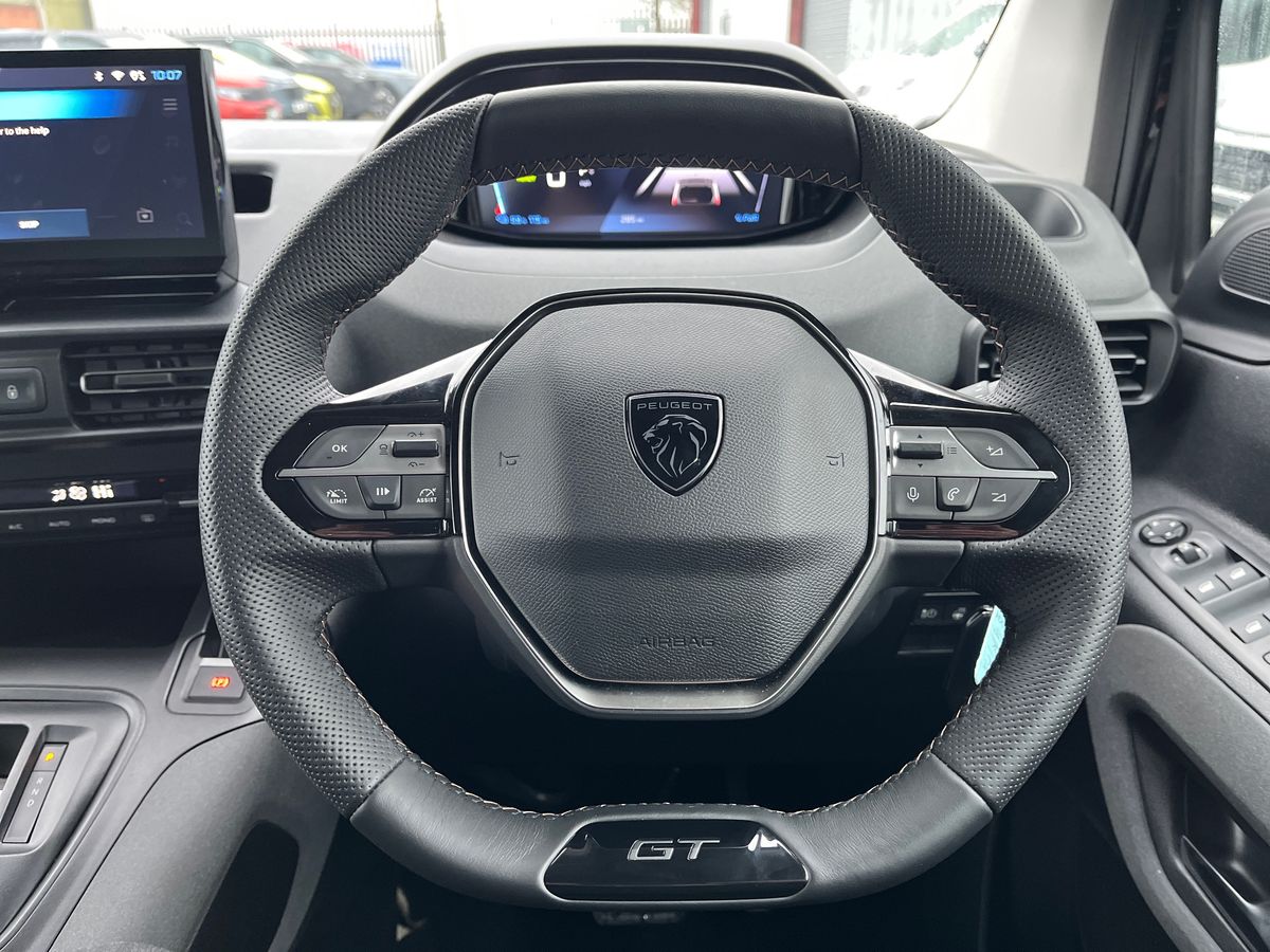 Used Peugeot e-Rifter 2024 for sale - 77107458: Photo 21