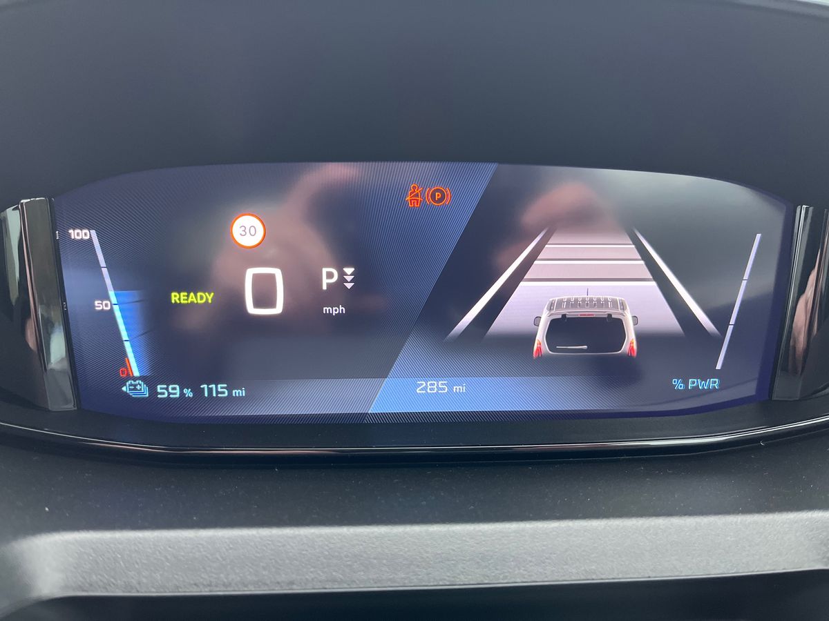 Used Peugeot e-Rifter 2024 for sale - 77107458: Photo 24