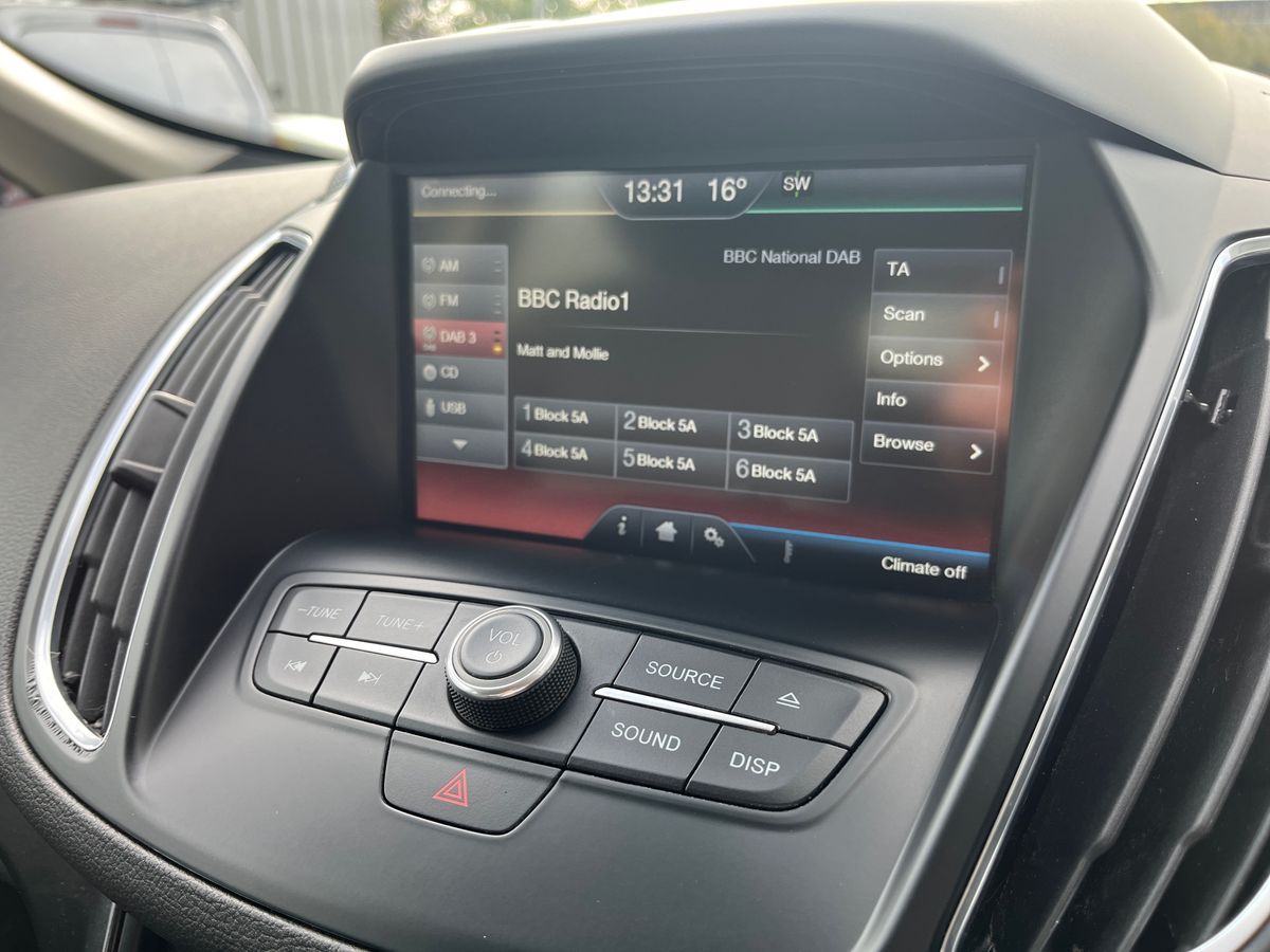 Used Ford C-Max 2015 for sale - 76077024: Photo 26