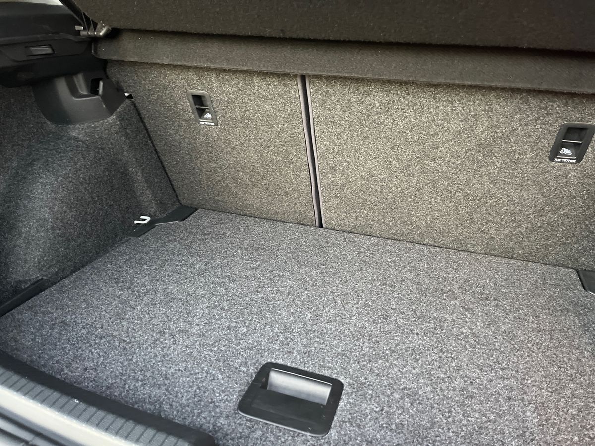 Used Volkswagen Polo 2018 for sale - 76618447: Photo 11