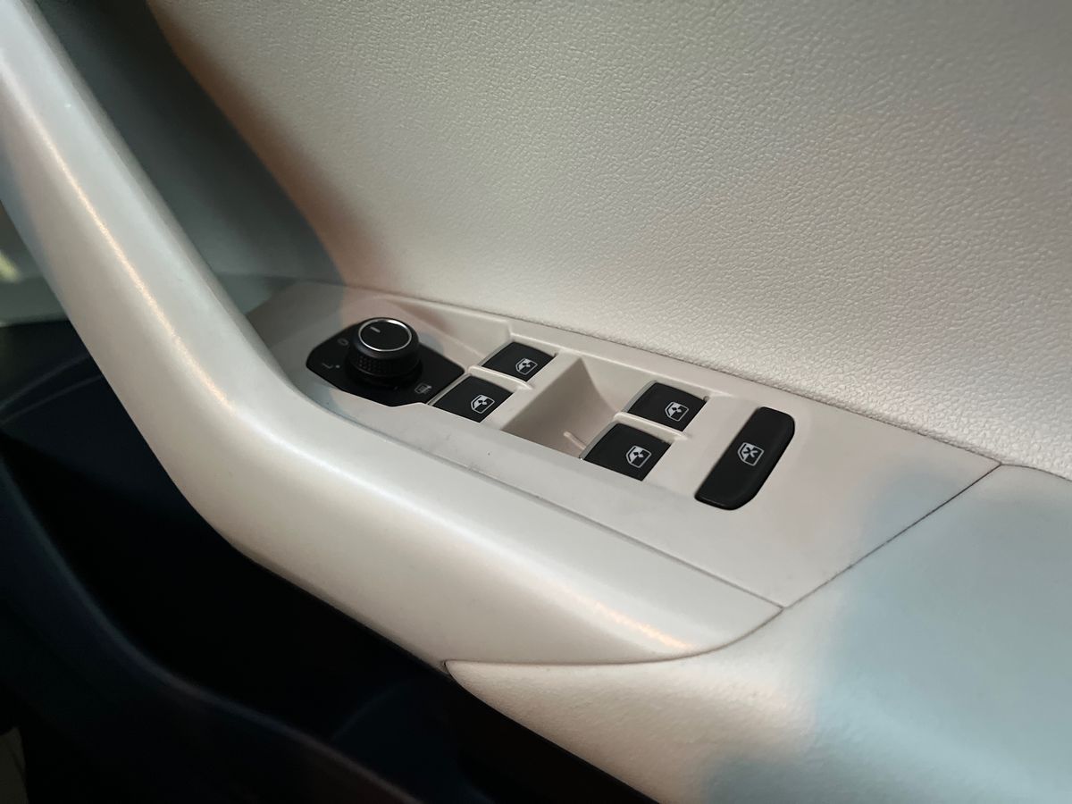 Used Volkswagen Polo 2018 for sale - 76618447: Photo 19