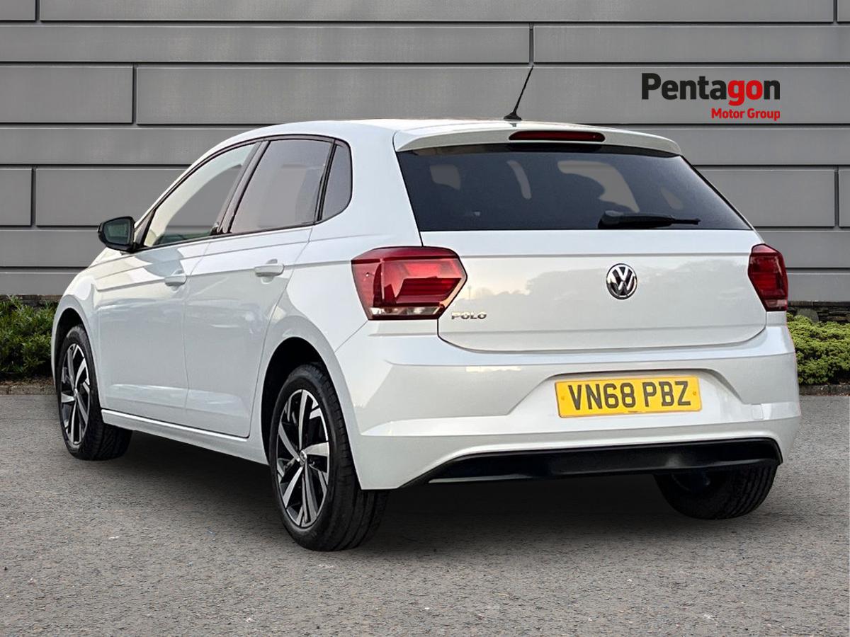Used Volkswagen Polo 2018 for sale - 76618447: Photo 2