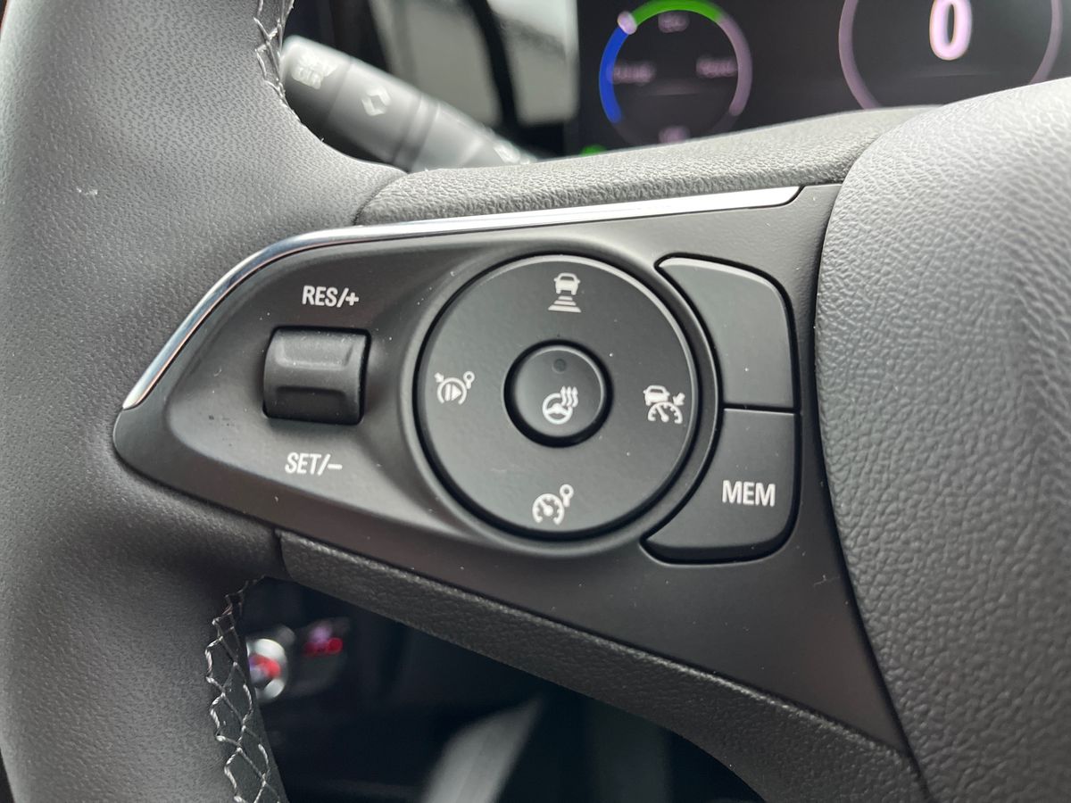 Used Vauxhall Mokka Electric 2025 for sale - 76141379: Photo 21