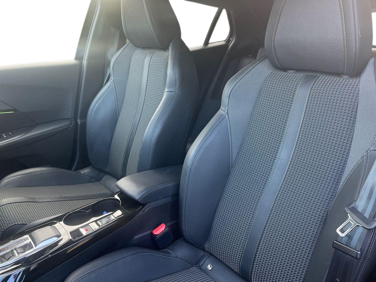 Used Peugeot 2008 2023 for sale - 76969577: Photo 9