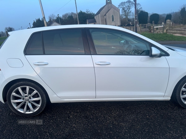 Used Volkswagen Golf 2016 for sale - 77754736: Photo 2