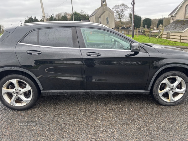 Used Mercedes-Benz GLA 2018 for sale - 77292383: Photo 2
