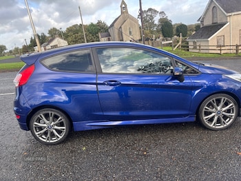 Used Ford Fiesta 2016 for sale - 76399932: Photo