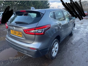 Used Nissan Qashqai 2018 for sale - 77926460: Photo