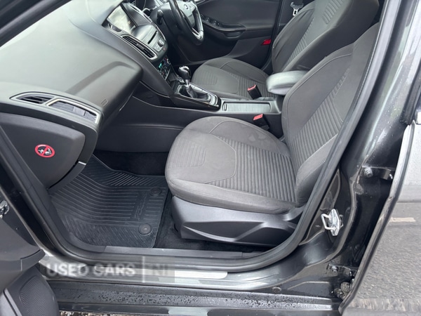 Used Ford Focus 2016 for sale - 77898808: Photo 9
