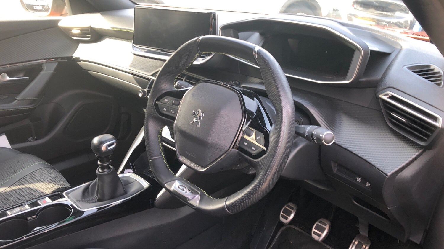 Used Peugeot 2008 2023 for sale - 78021140: Photo 11