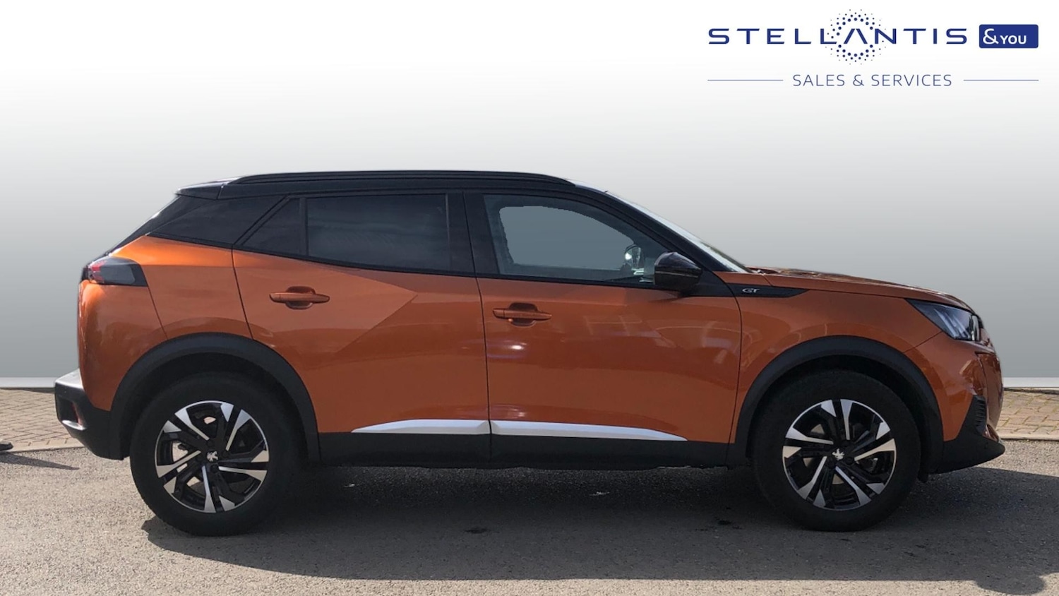 Used Peugeot 2008 2023 for sale - 78021140: Photo 2