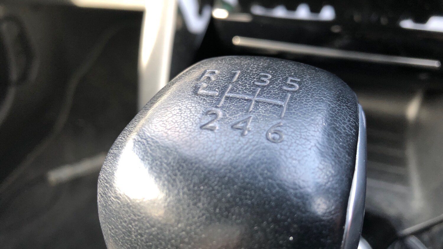 Used Peugeot 2008 2023 for sale - 78021140: Photo 21