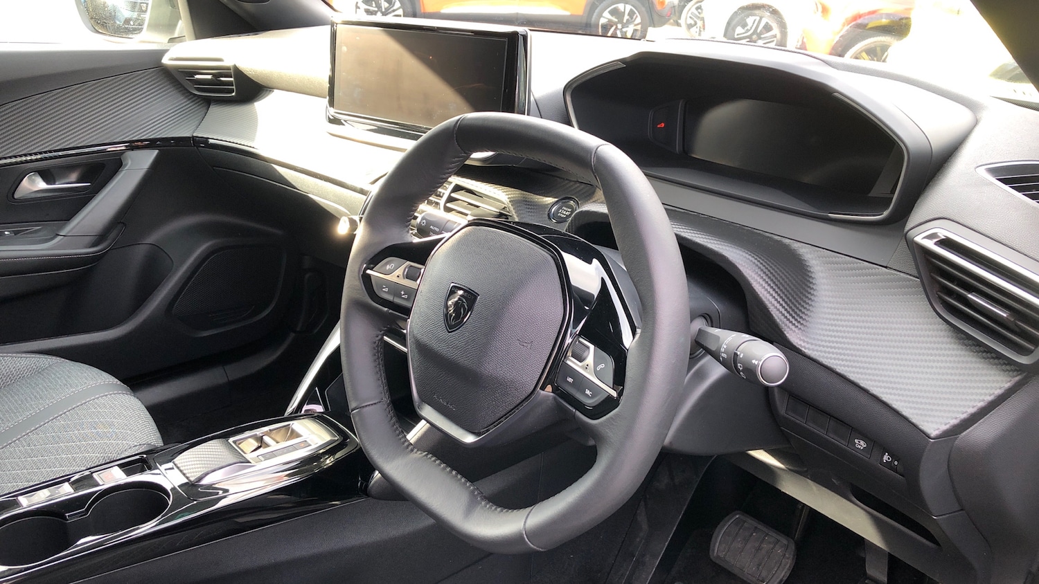 Used Peugeot 2008 2024 for sale - 76754138: Photo 11