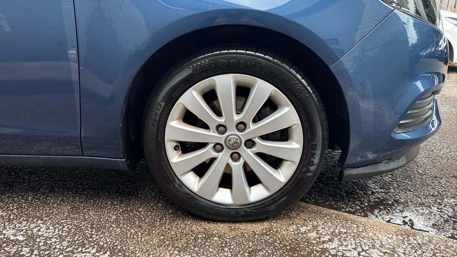 Used Vauxhall Zafira 2017 for sale - 76500503: Photo 17