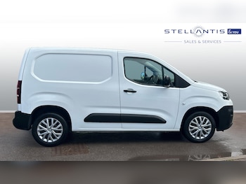 Used Citroen Berlingo 2022 for sale - 75372608: Photo
