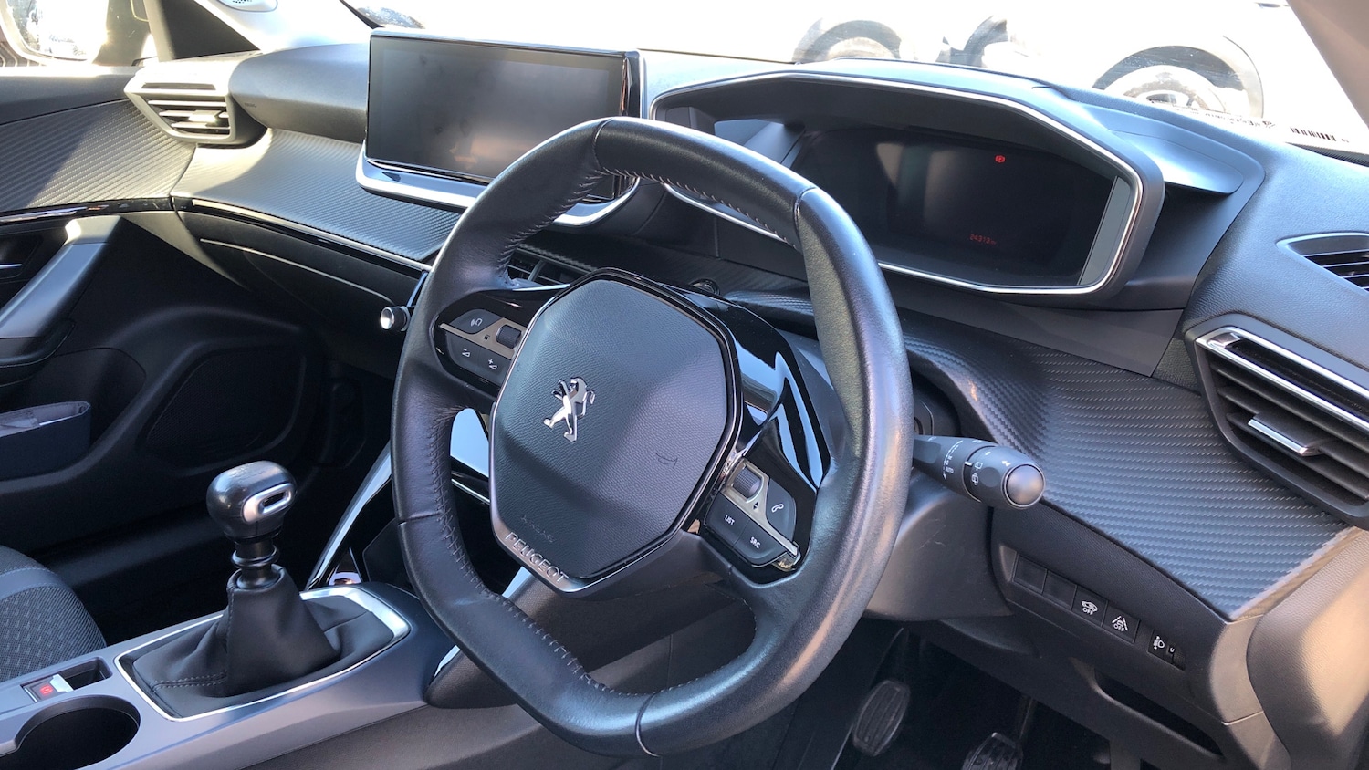 Used Peugeot 2008 2020 for sale - 77634348: Photo 11