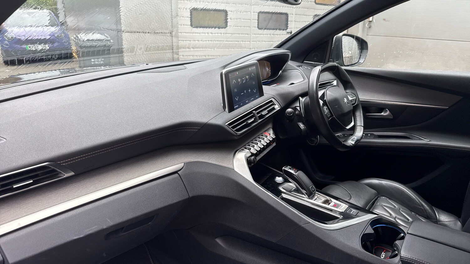 Used Peugeot 3008 2019 for sale - 76086035: Photo 12