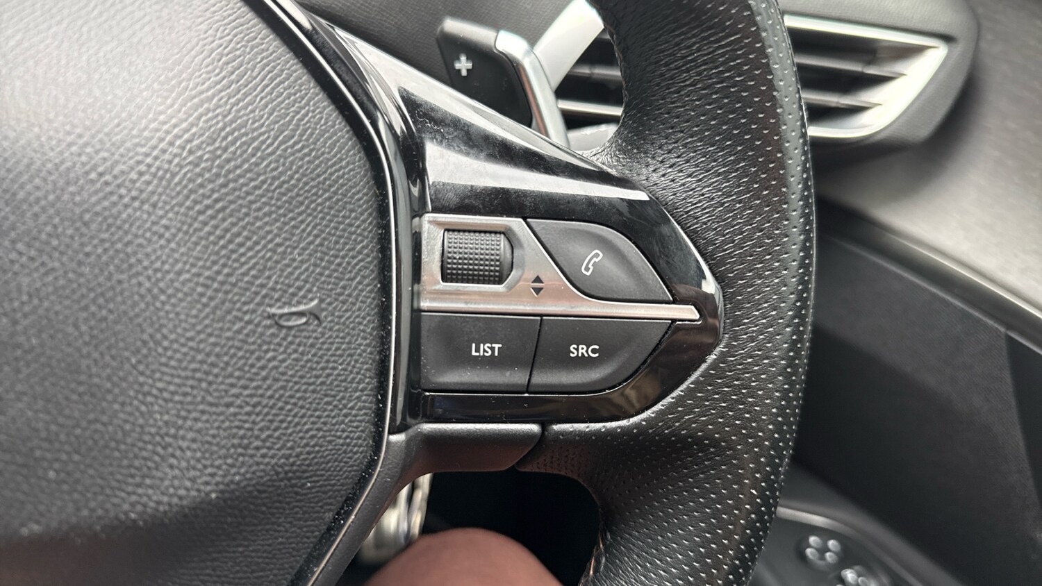 Used Peugeot 3008 2019 for sale - 76086035: Photo 24