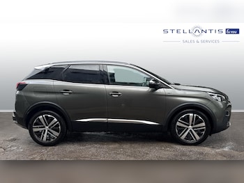 Used Peugeot 3008 2019 for sale - 76086035: Photo 2