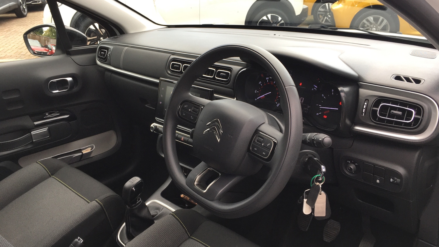 Used Citroen C3 2023 for sale - 76307982: Photo 11