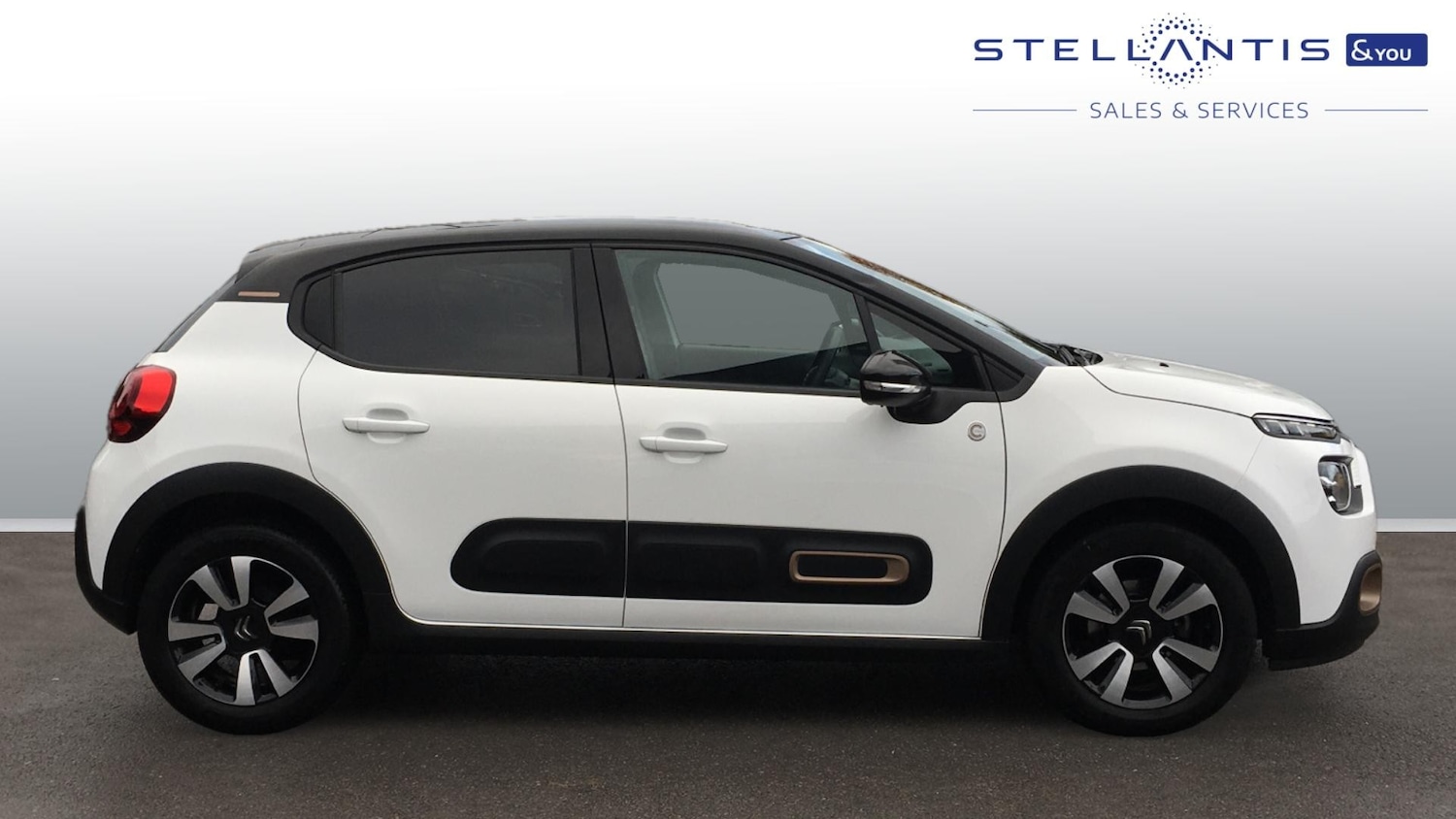 Used Citroen C3 2023 for sale - 76307982: Photo 2