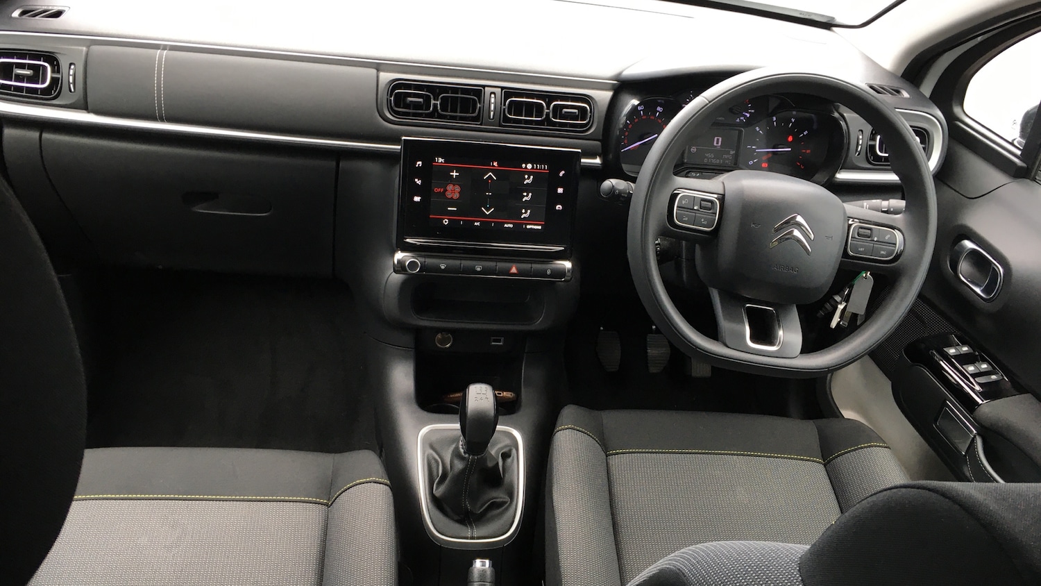 Used Citroen C3 2023 for sale - 76307982: Photo 4