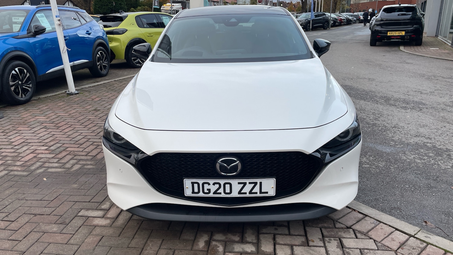 Used Mazda Mazda3 2020 for sale - 76419725: Photo 8