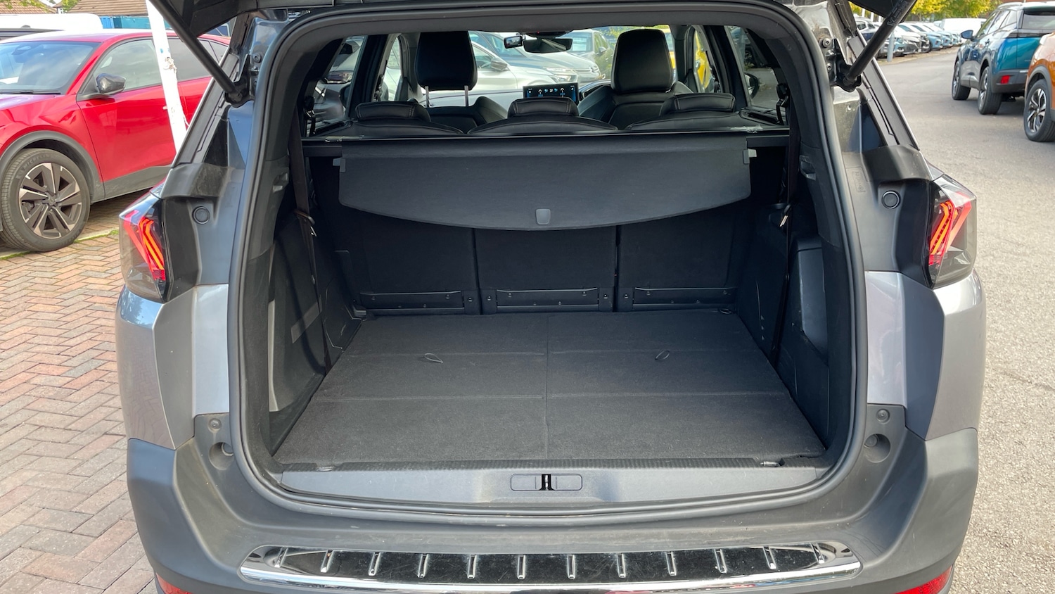 Used Peugeot 5008 2021 for sale - 76574233: Photo 19