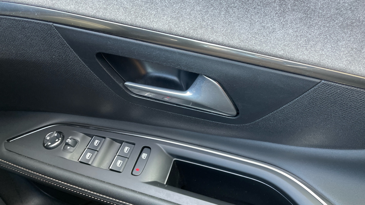 Used Peugeot 5008 2021 for sale - 76574233: Photo 22