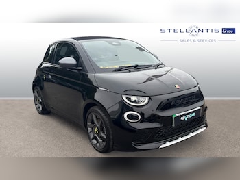 2025 - 114kW 42.2kWh 2dr Auto