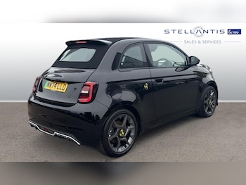 Used Abarth 500C 2025 for sale - 76787598: Photo