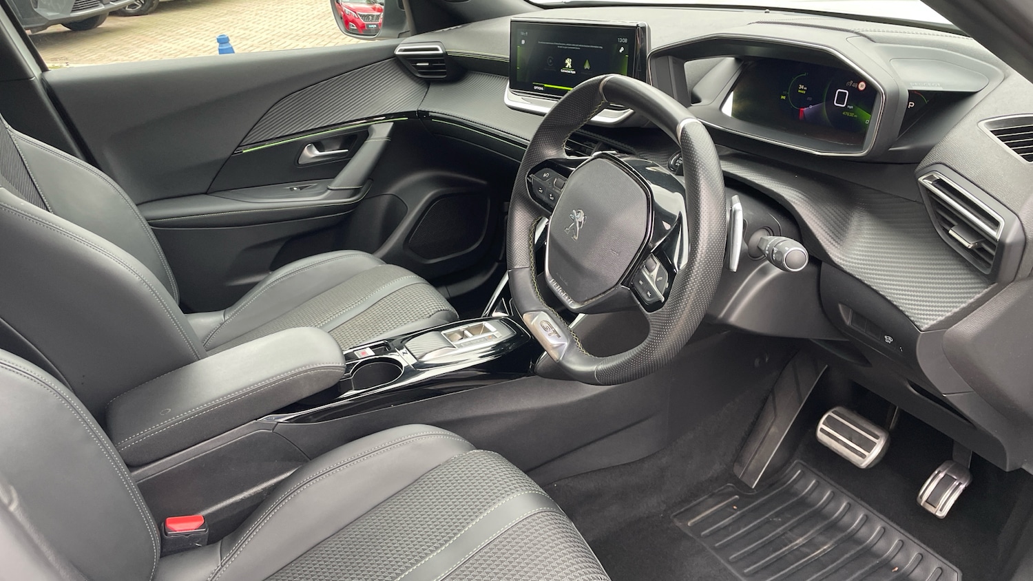 Used Peugeot 2008 2023 for sale - 76285198: Photo 11