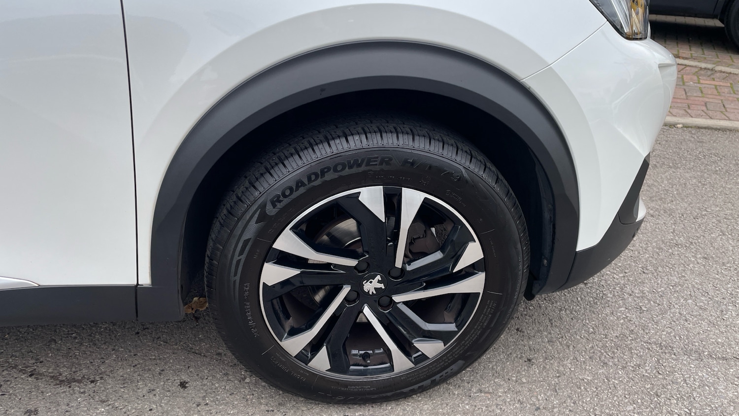Used Peugeot 2008 2023 for sale - 76285198: Photo 17