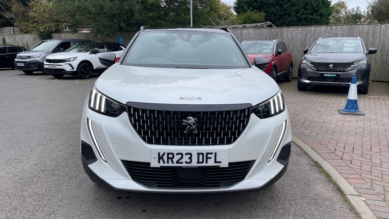 Used Peugeot 2008 2023 for sale - 76285198: Photo 8