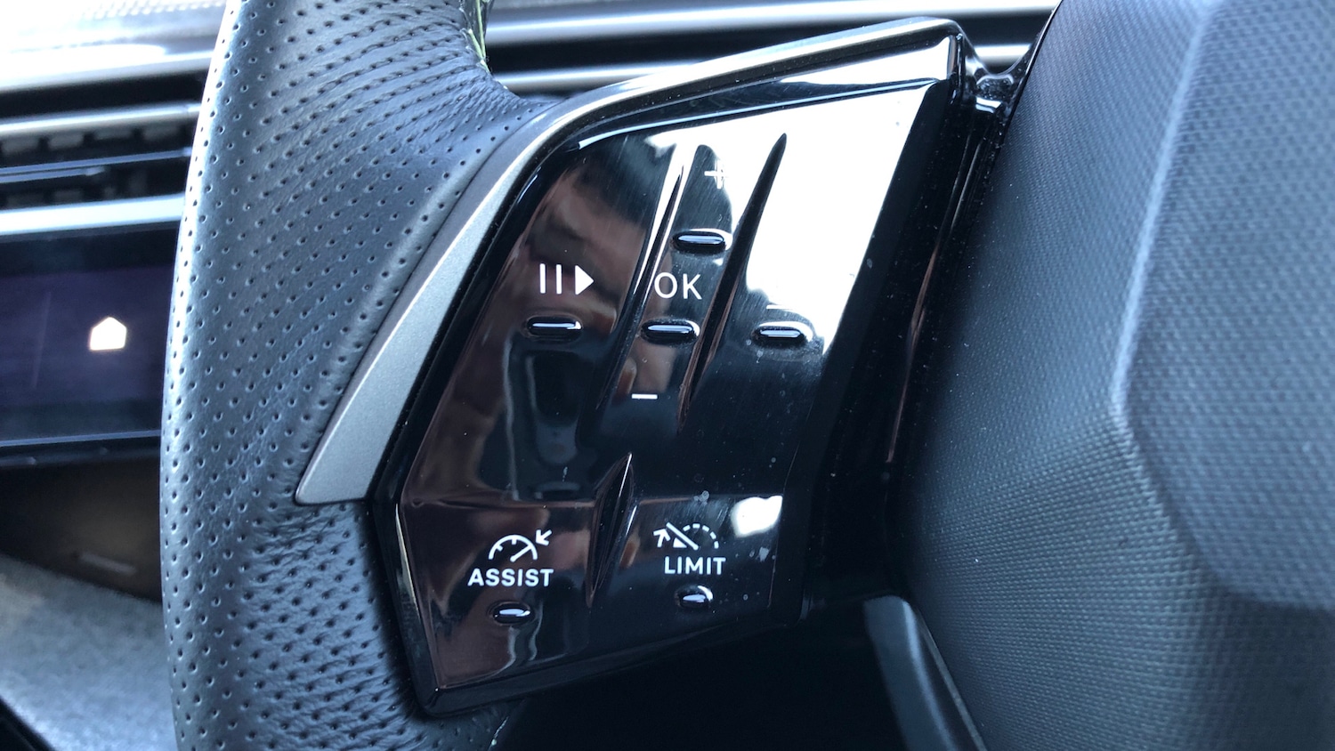 Used Peugeot 3008 2025 for sale - 76744068: Photo 24