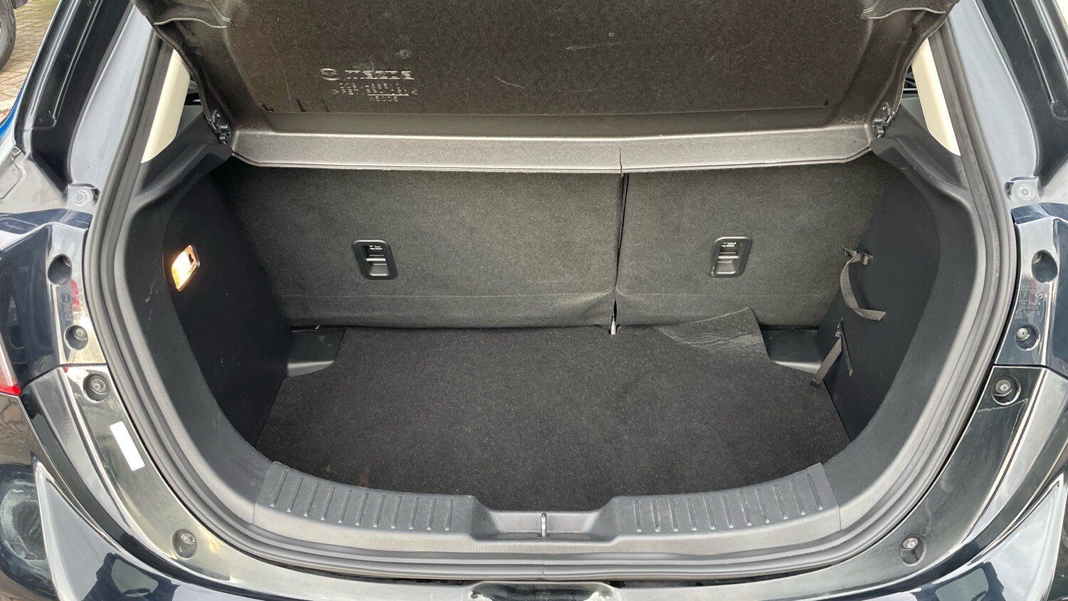 Used Mazda Mazda2 2022 for sale - 76381481: Photo 19