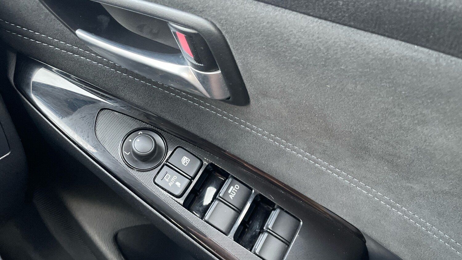 Used Mazda Mazda2 2022 for sale - 76381481: Photo 22