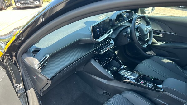 Used Peugeot 208 2025 for sale - 75614853: Photo 12