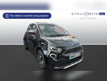 2025 - 42kWh Hatchback 3dr Electric Auto (155 ps)