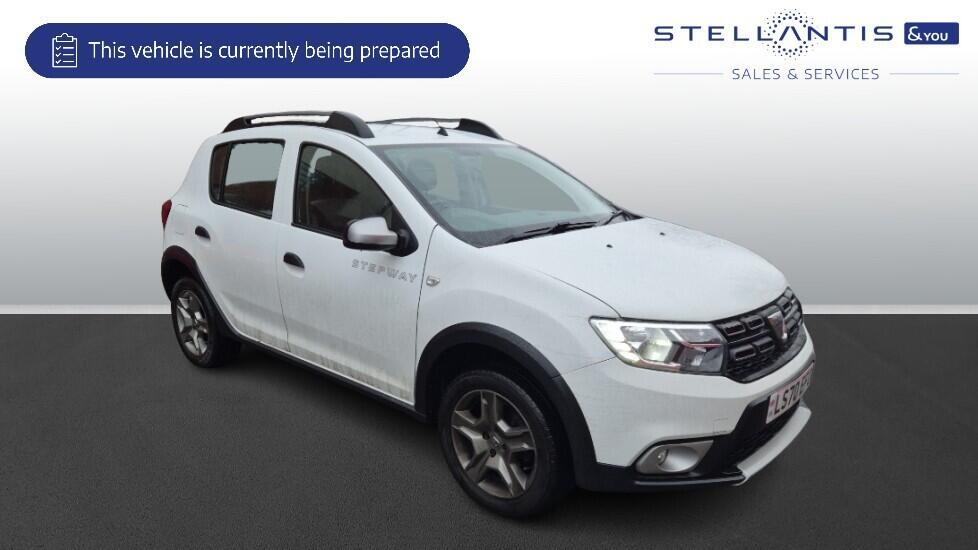 Used Dacia Sandero Stepway 2020 for sale - 77121178: Photo 1
