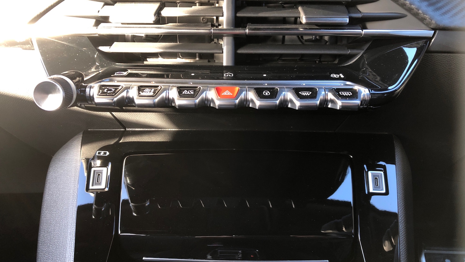 Used Peugeot 2008 2025 for sale - 76597610: Photo 20