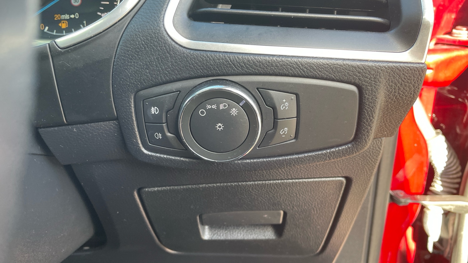 Used Ford S-Max 2016 for sale - 76327641: Photo 34