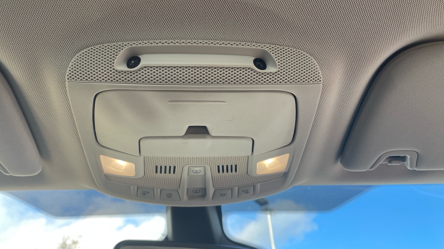 Used Ford S-Max 2016 for sale - 76327641: Photo 39