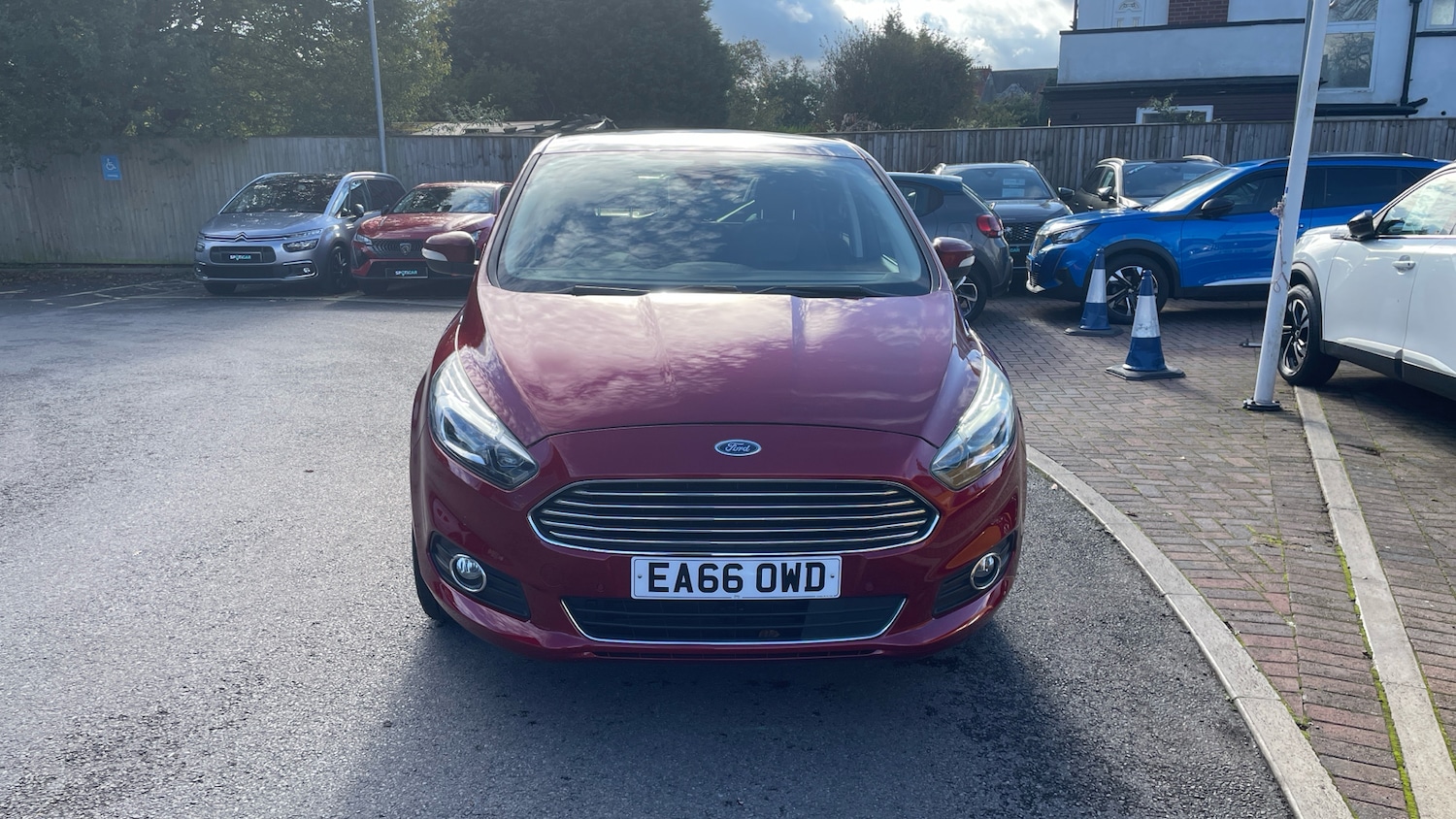 Used Ford S-Max 2016 for sale - 76327641: Photo 8