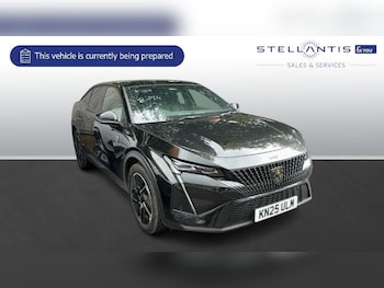 2025 - 1.2 Hybrid 136 GT 5dr e-DSC6