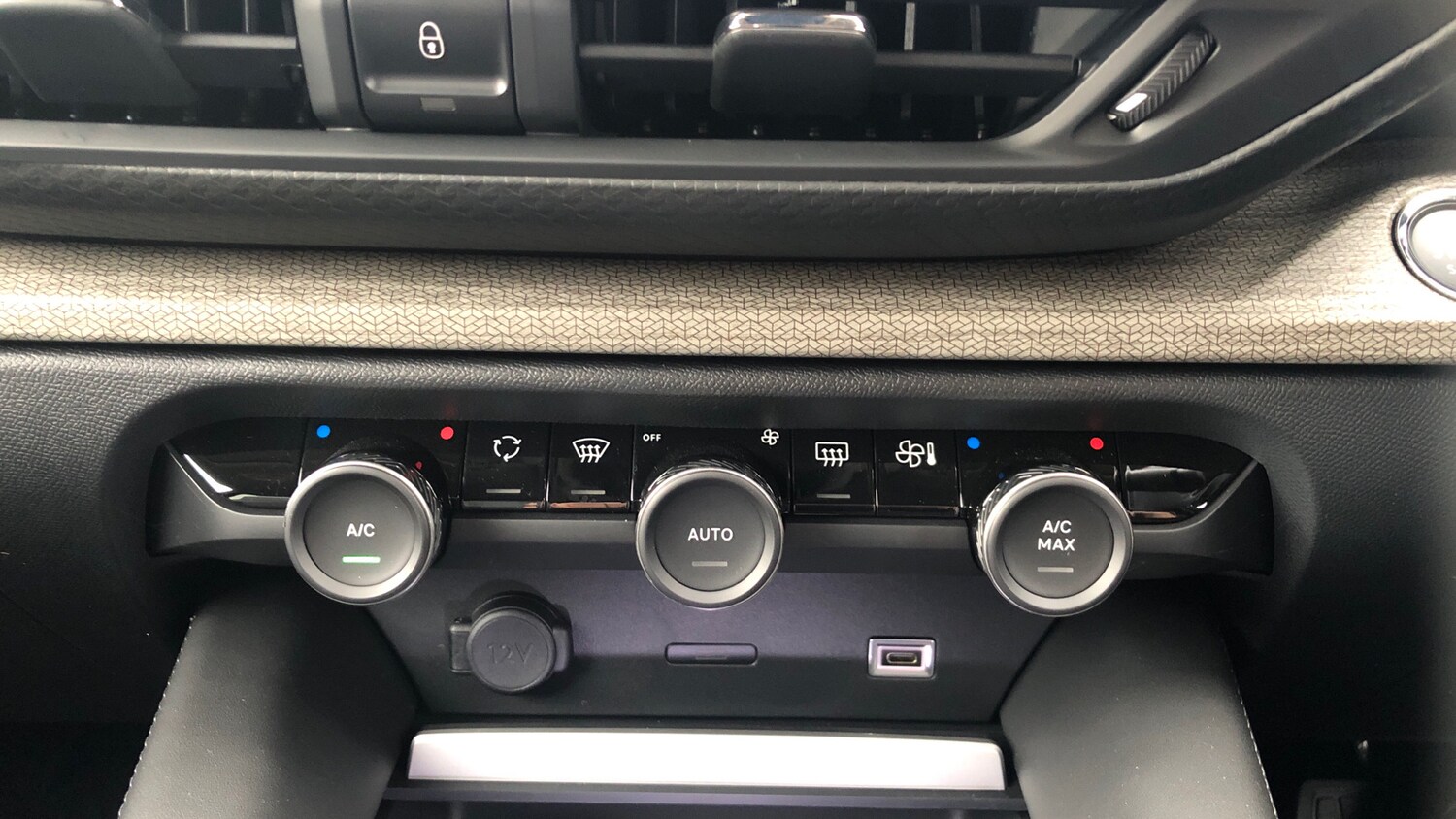 Used Citroen C5 X 2023 for sale - 77441898: Photo 20