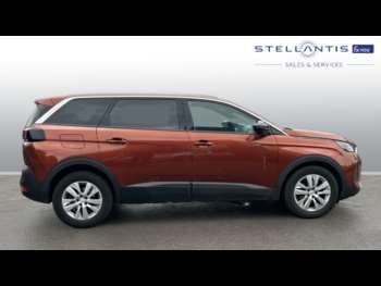 Used Peugeot 5008 2023 for sale - 75042229: Photo