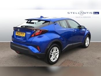 Used Toyota C-HR 2022 for sale - 76228679: Photo